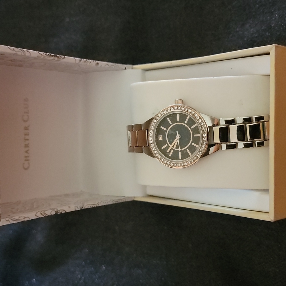 CHARTER CLUB WATCH